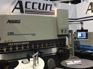 Accurl participated in the Chicago machine tool and Industrial Automation Exhibition in 2016