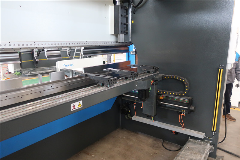BGA-4 for X and R-Axis CNC Backgauge BGA-4 for X and R-Axis CNC Backgauge
