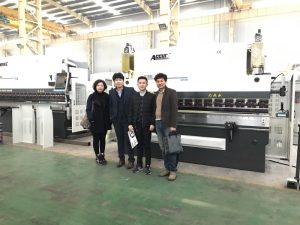 Korean Customers Visit Our Factory