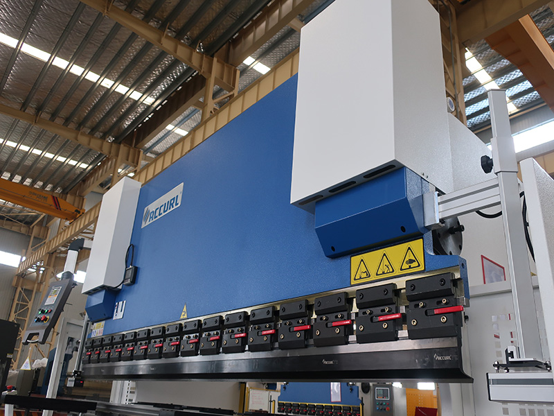 CNC Press Brake. Гидропресс ЧПУ. Мини Гидропресс ЧПУ. Контроллер df21 на гильотине. Two presses