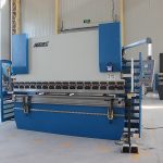 with E200 system Wc67 hydraulic press brake