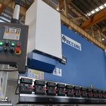 popular hydraulic cnc press brake with estun E210 control system WC67Y- 125Ton/3200mm with engineer service